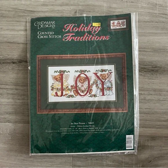 NWT Candamar Designs Inc Holiday Traditions Joy Bear Counted Cross Stitch Kit - Picture 2 of 10